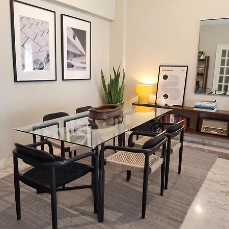 Appartement Large 3br In With 2 Balconies Cascais